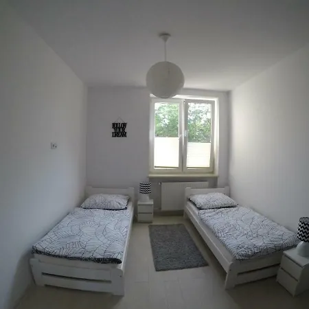 Nowoczesny Apartament III Al. Nmp Czestochowa Exterior photo